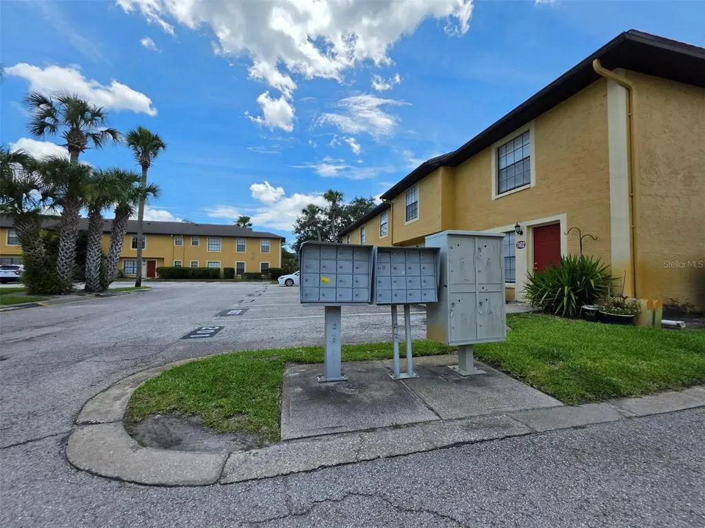 7450 Wynnewood Square Winter Park FL 32792