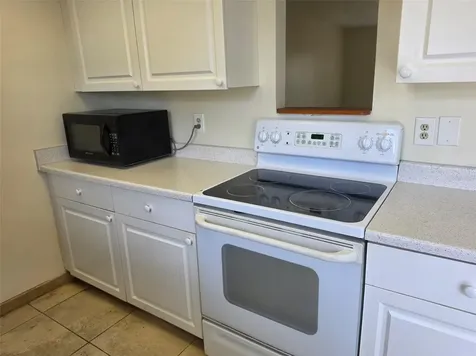 7450 Wynnewood Square Winter Park FL 32792