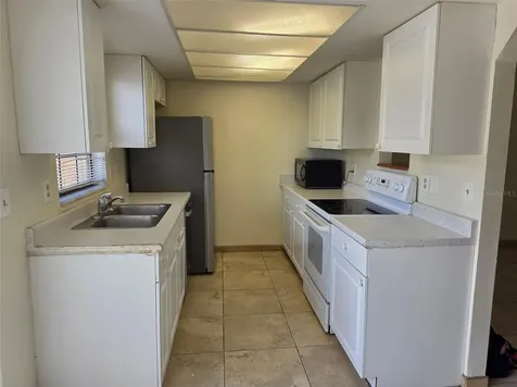 7450 Wynnewood Square Winter Park FL 32792