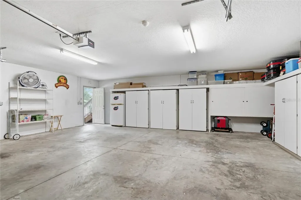 6610 S Merleing Loop Floral City FL 34436