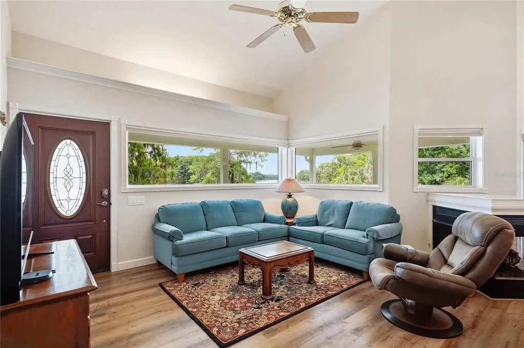 6610 S Merleing Loop Floral City FL 34436