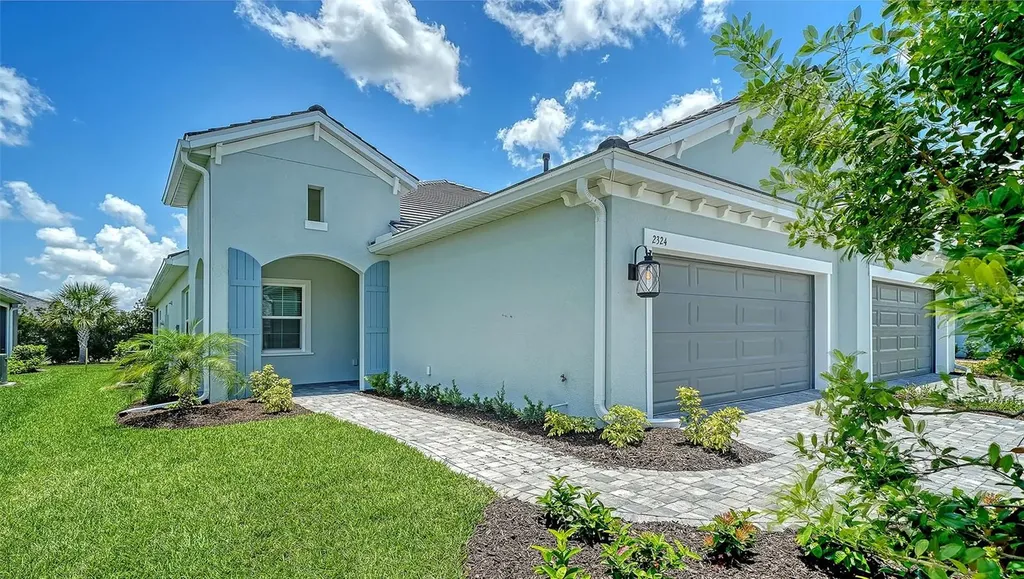 2324 Blue Mahoe Lane Sarasota FL 34240