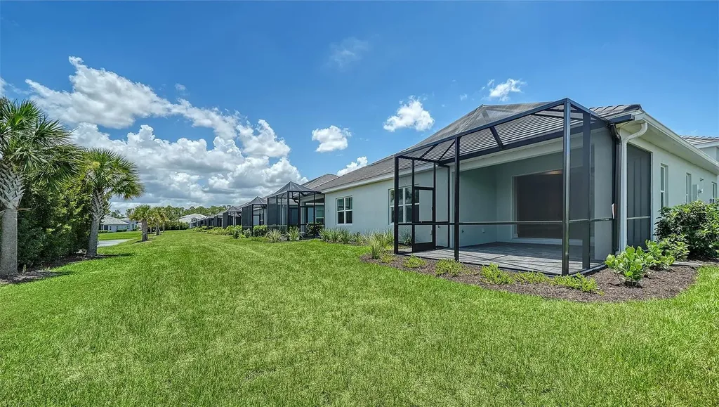 2324 Blue Mahoe Lane Sarasota FL 34240