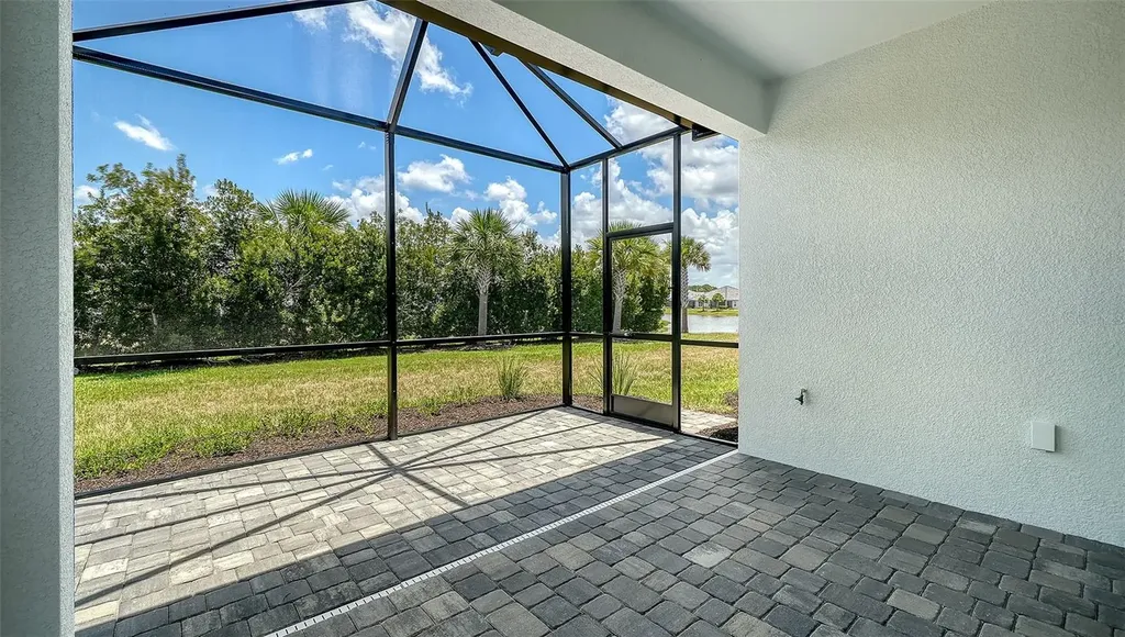 2324 Blue Mahoe Lane Sarasota FL 34240