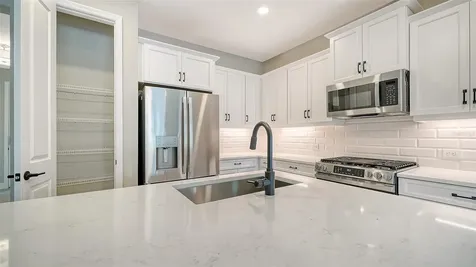 2324 Blue Mahoe Lane Sarasota FL 34240