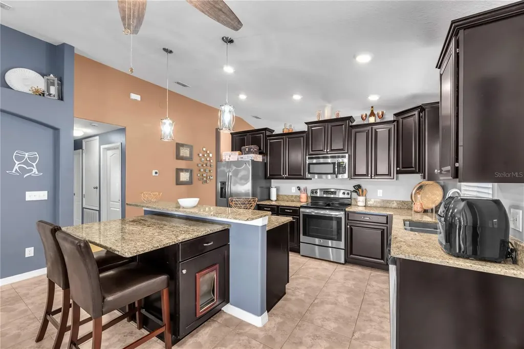 10904 Rainbow Pyrite Drive Wimauma FL 33598