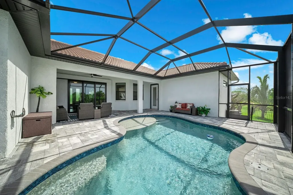 15504 Hennipen Circle Port Charlotte FL 33981
