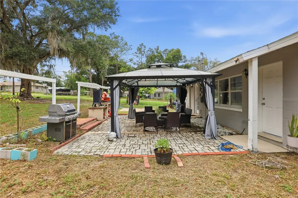 314 E Sunset Street Groveland FL 34736