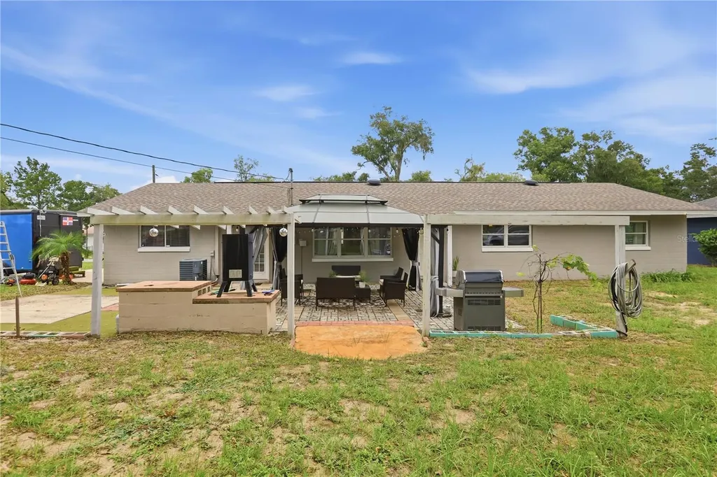 314 E Sunset Street Groveland FL 34736