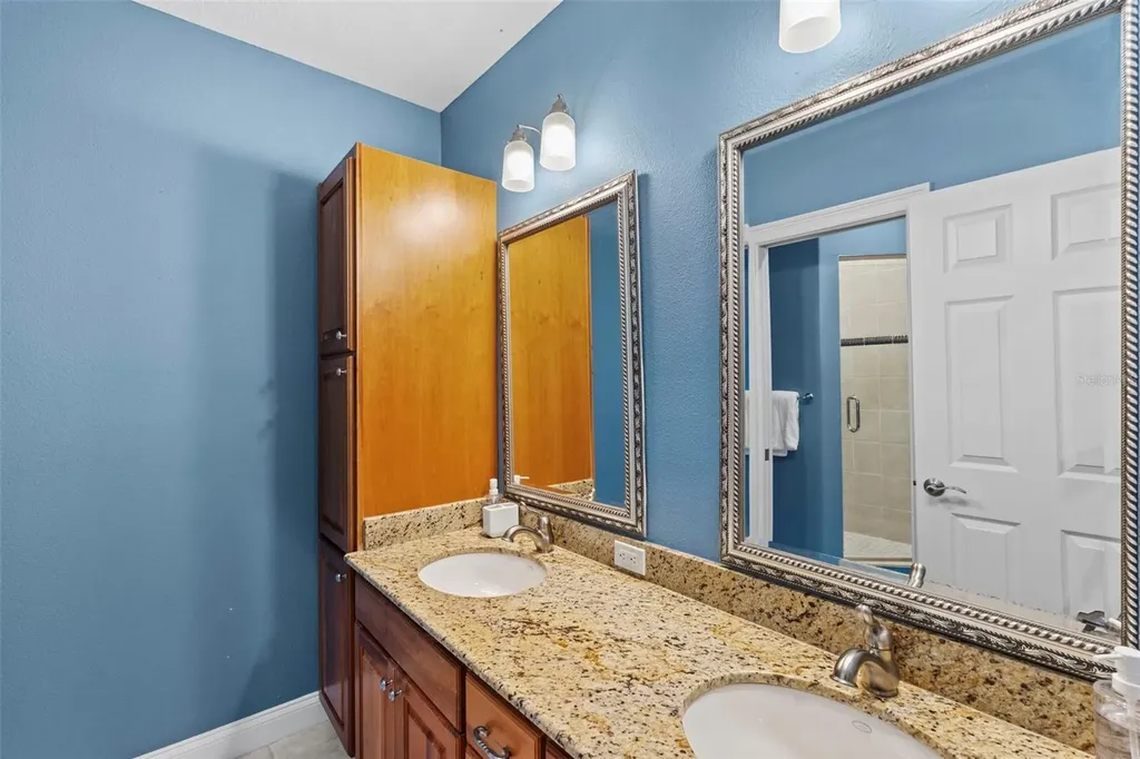3317 W Leona Street Tampa FL 33629