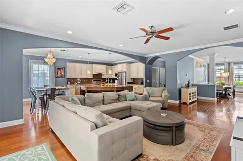 3317 W Leona Street Tampa FL 33629