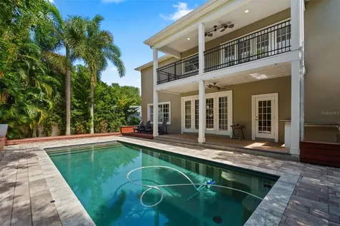 3317 W Leona Street Tampa FL 33629