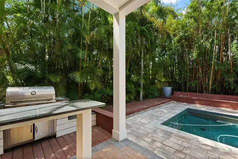3317 W Leona Street Tampa FL 33629