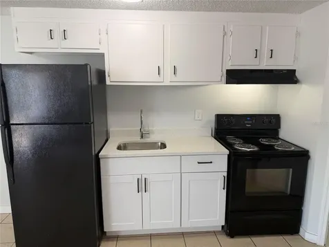 1104 E 140th Avenue Tampa FL 33613