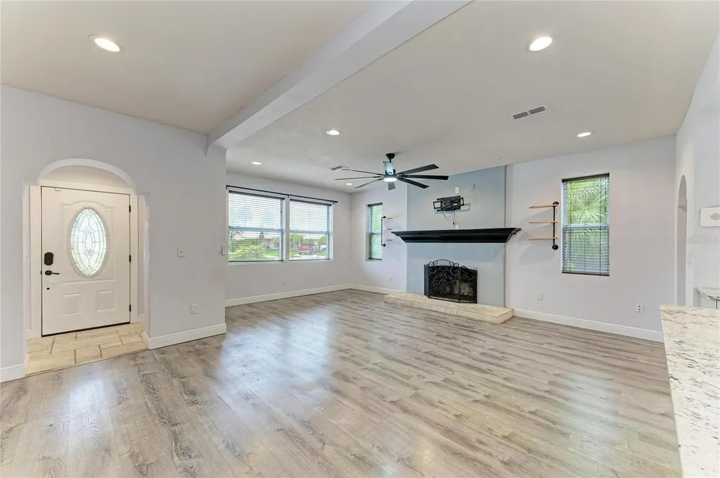 1712 4th Street W Palmetto FL 34221