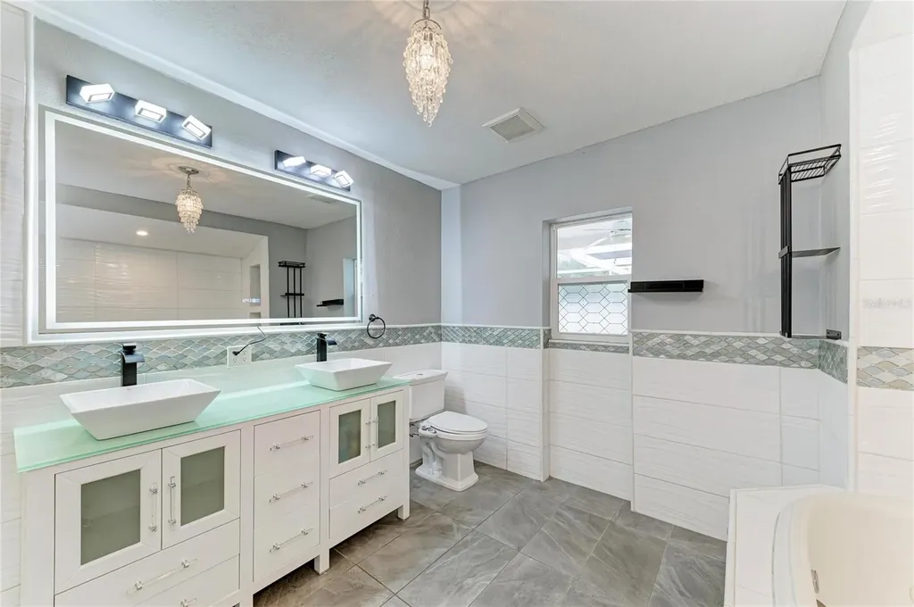 1712 4th Street W Palmetto FL 34221