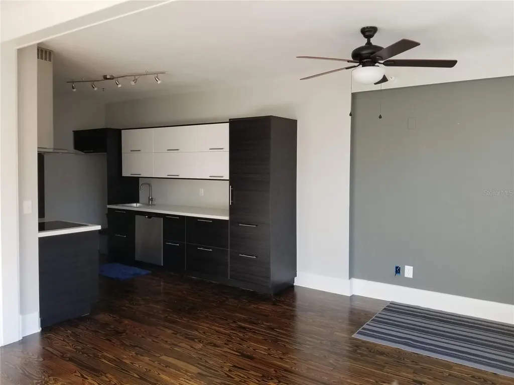 835 7th Avenue S St Petersburg FL 33701