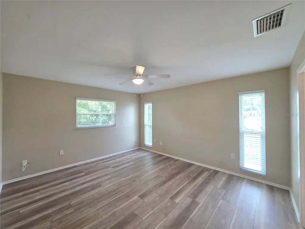352 Pine Tree Road Venice FL 34293