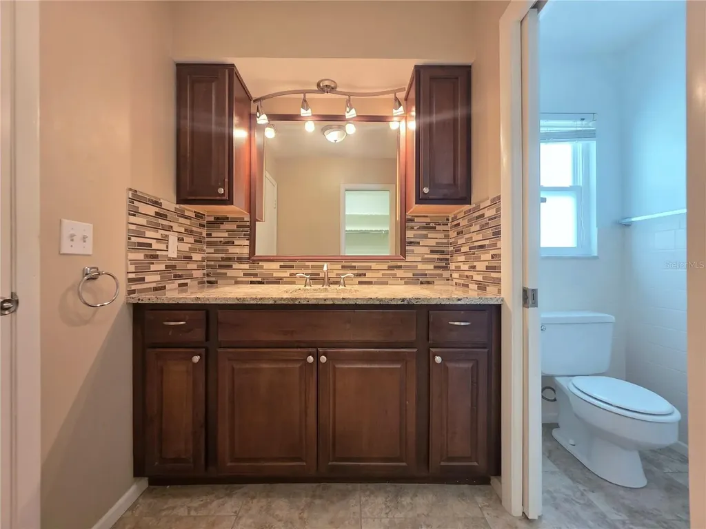 352 Pine Tree Road Venice FL 34293
