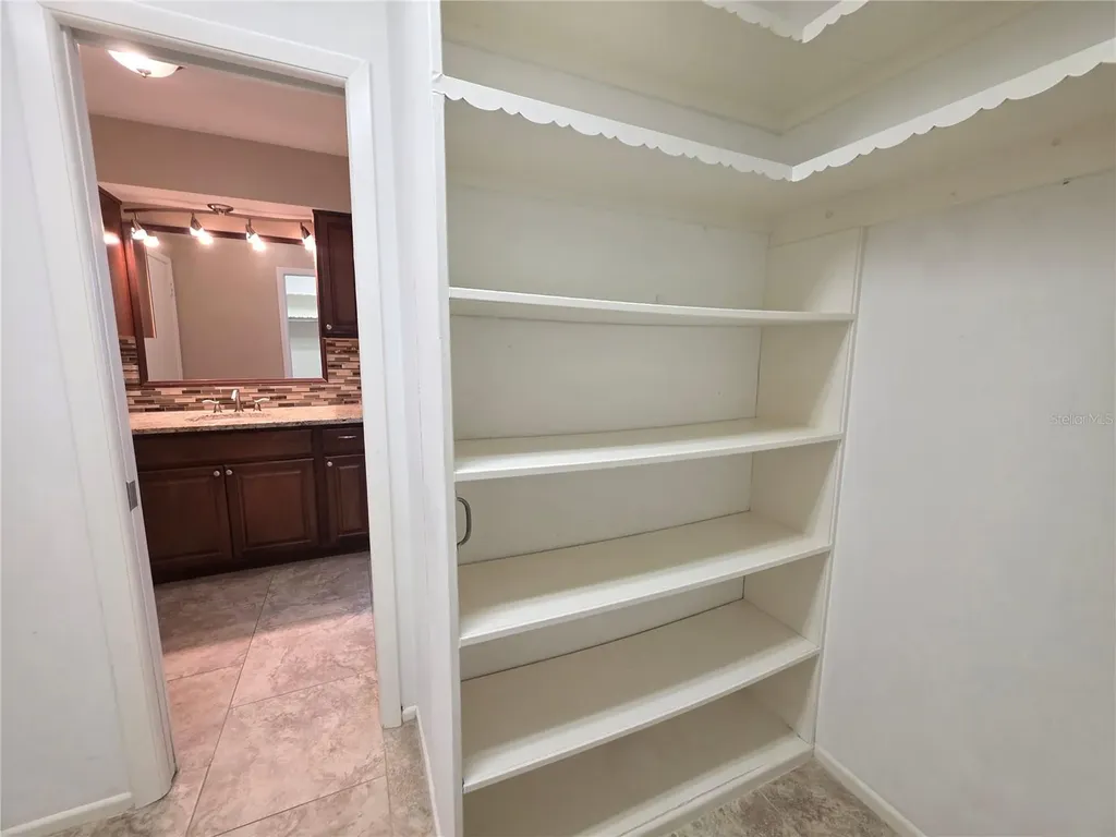 352 Pine Tree Road Venice FL 34293