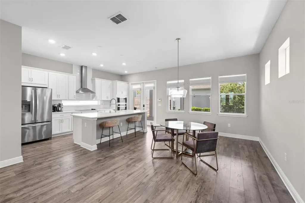10129 Pearson Avenue Orlando FL 32827