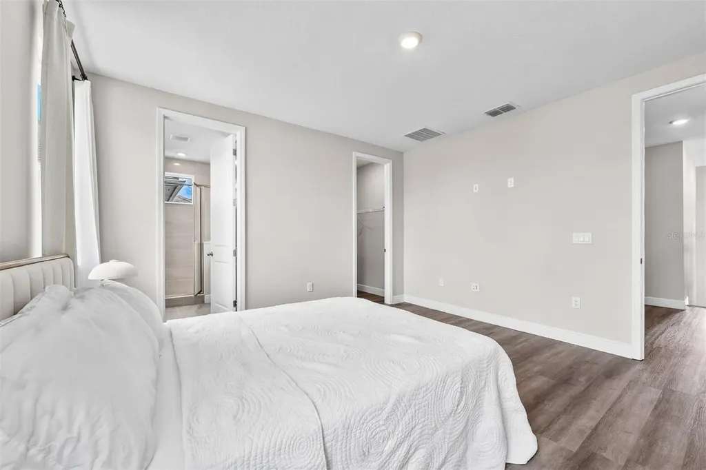 10129 Pearson Avenue Orlando FL 32827