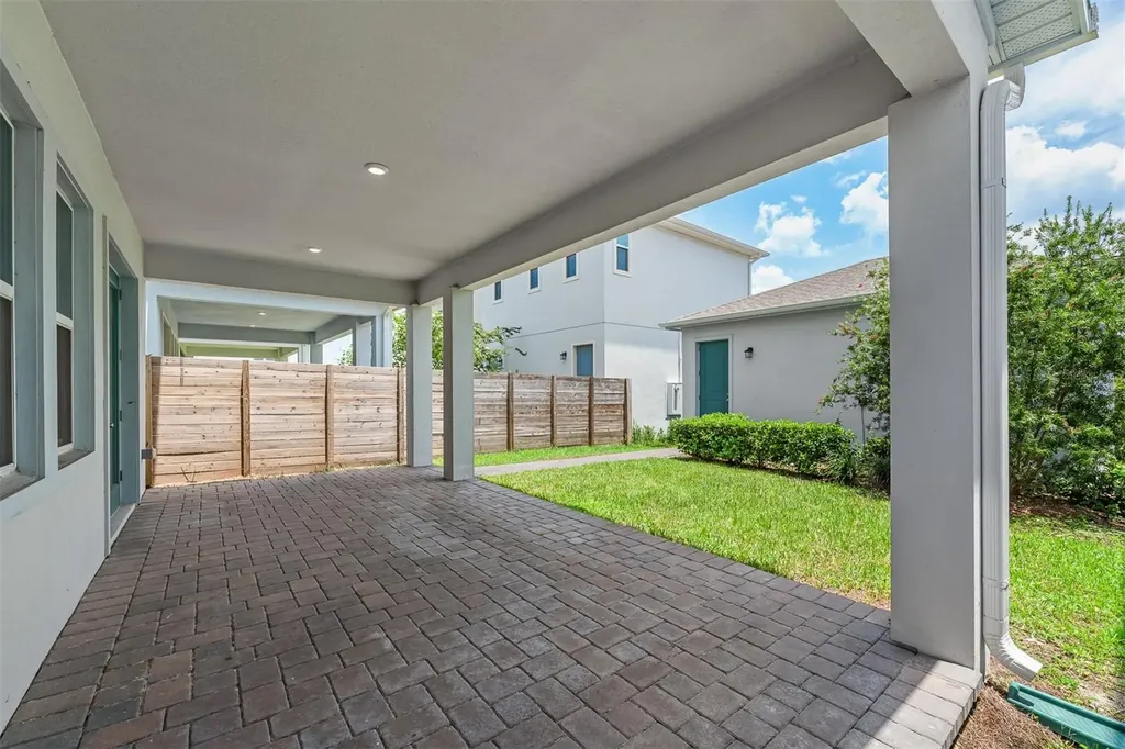 10129 Pearson Avenue Orlando FL 32827