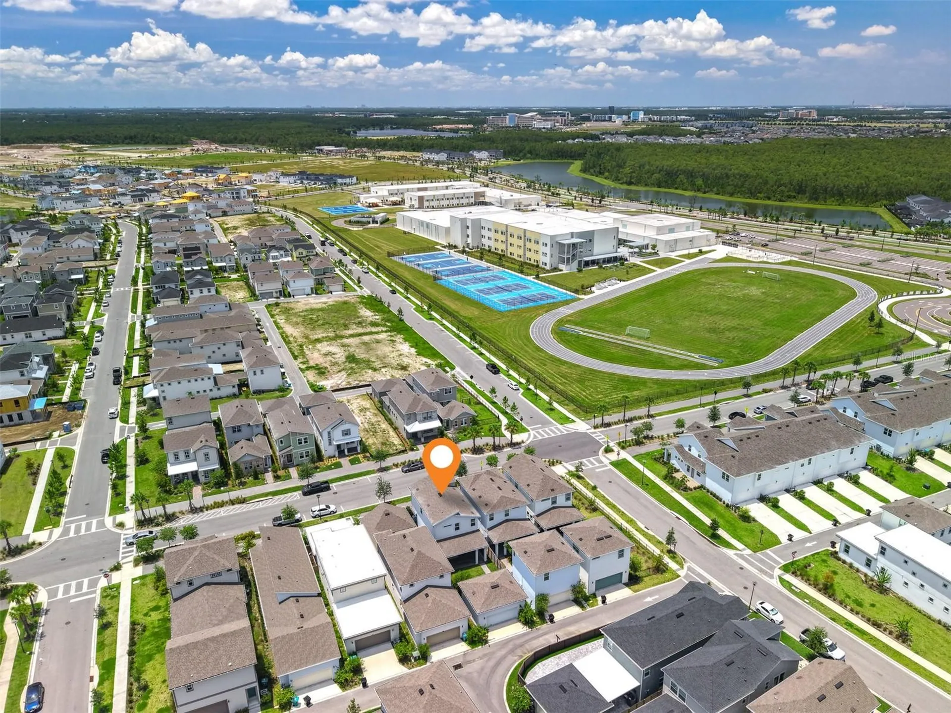 10129 Pearson Avenue Orlando FL 32827