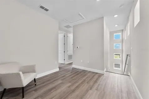 10129 Pearson Avenue Orlando FL 32827
