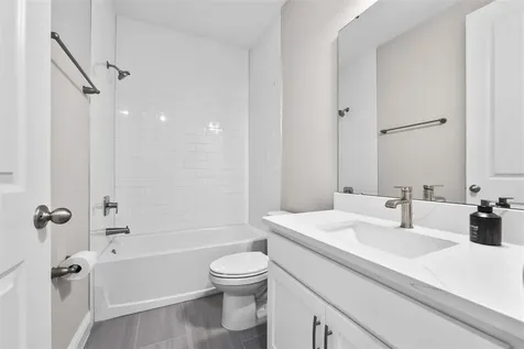 10129 Pearson Avenue Orlando FL 32827