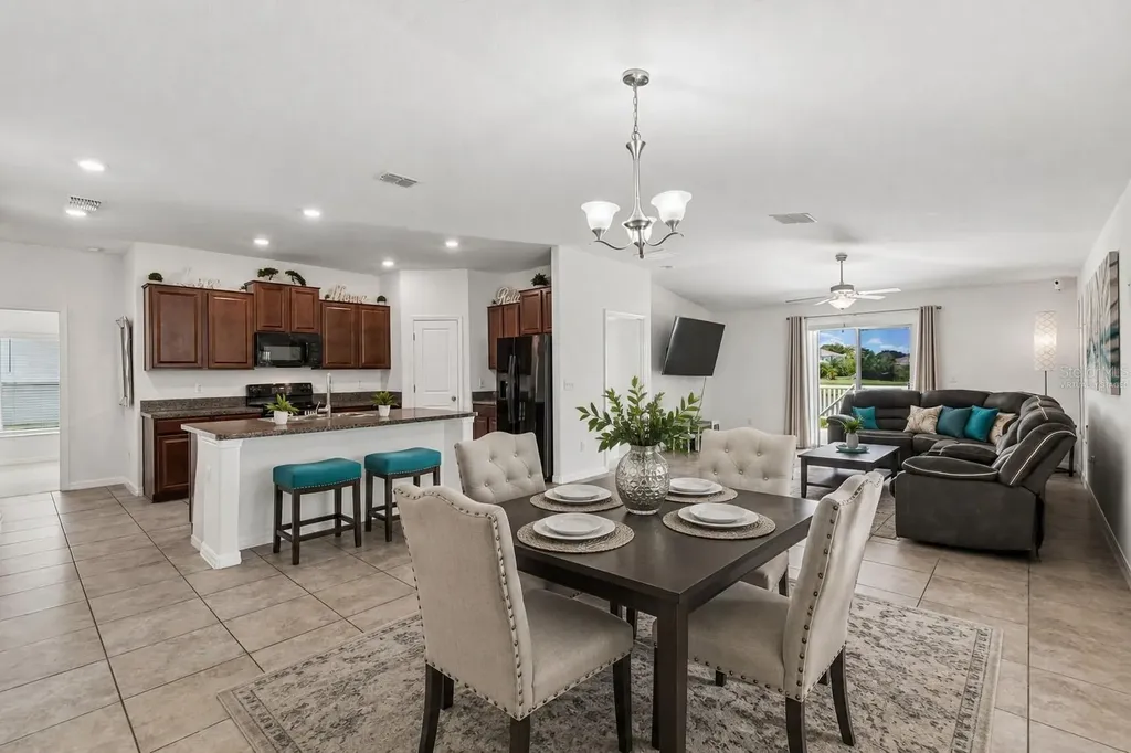 928 Zone Tailed Hawk Place Ruskin FL 33570