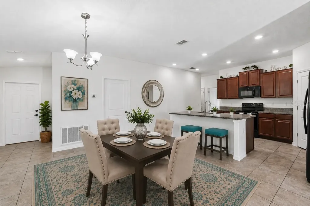 928 Zone Tailed Hawk Place Ruskin FL 33570