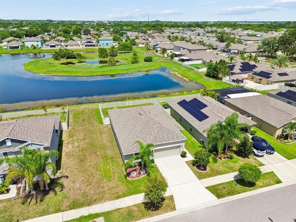 928 Zone Tailed Hawk Place Ruskin FL 33570