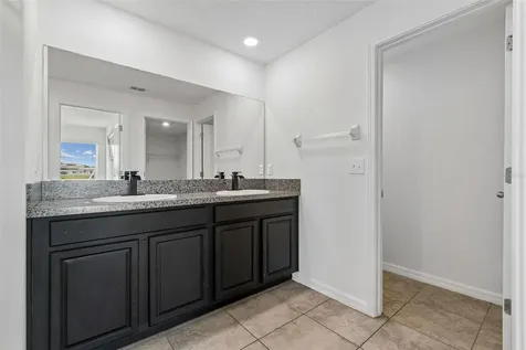 928 Zone Tailed Hawk Place Ruskin FL 33570