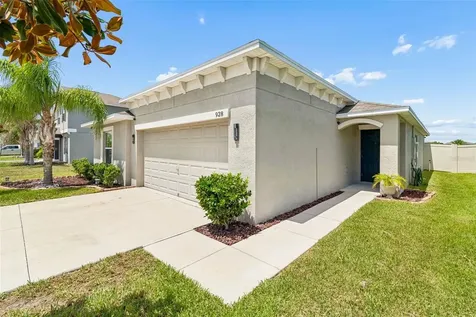 928 Zone Tailed Hawk Place Ruskin FL 33570