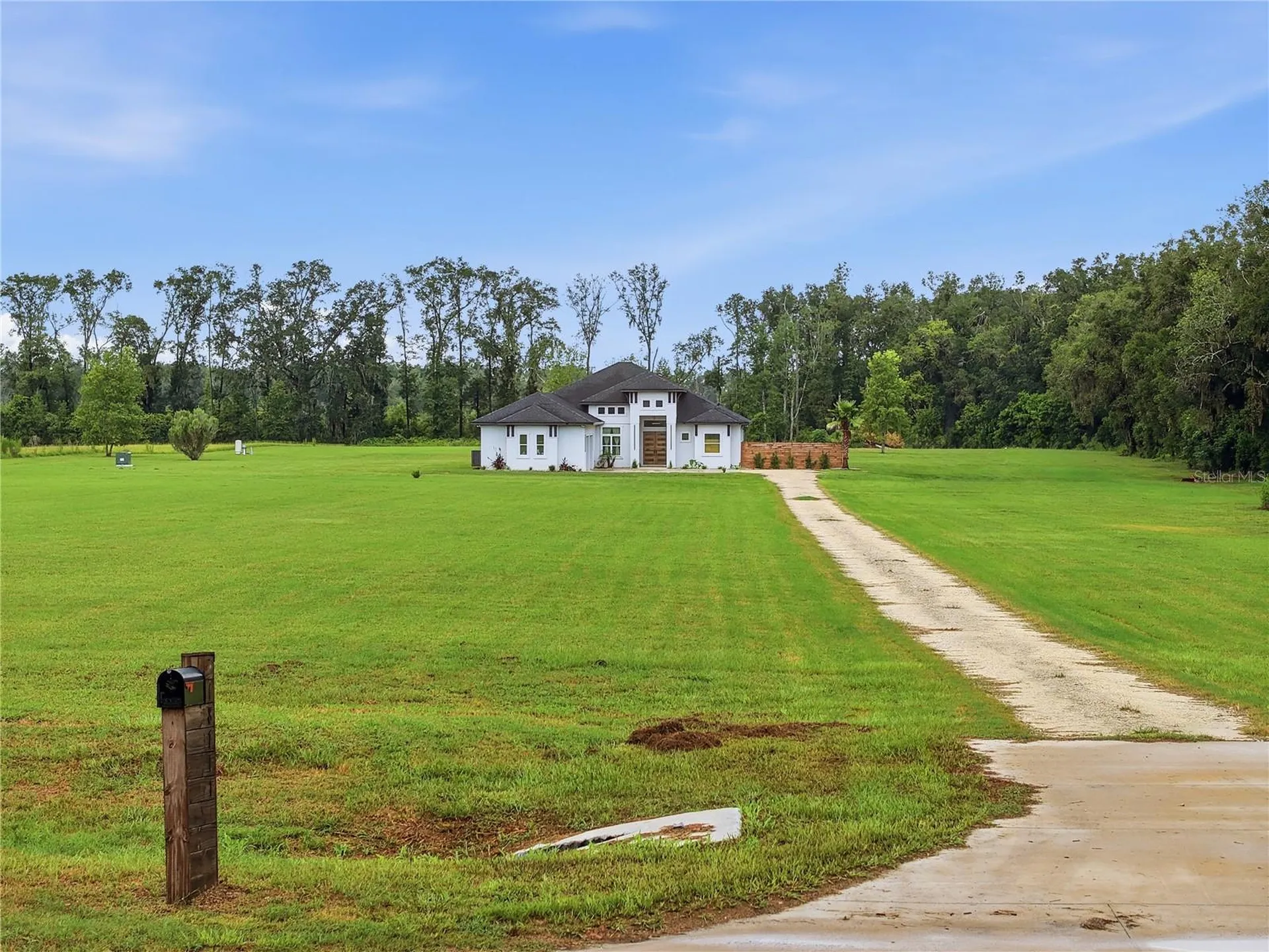 18711 NW 138th Avenue Alachua FL 32615