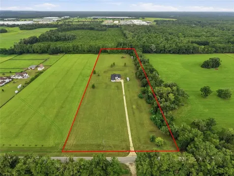 18711 NW 138th Avenue Alachua FL 32615