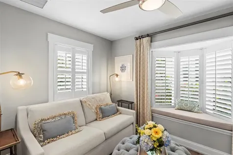 5013 S Elberon Street Tampa FL 33611