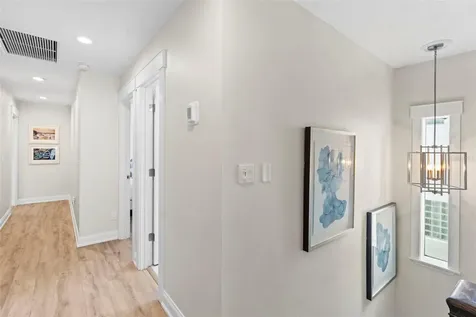 5013 S Elberon Street Tampa FL 33611