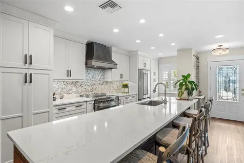 5013 S Elberon Street Tampa FL 33611
