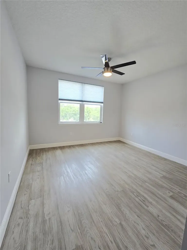960 Starkey Road Largo FL 33771