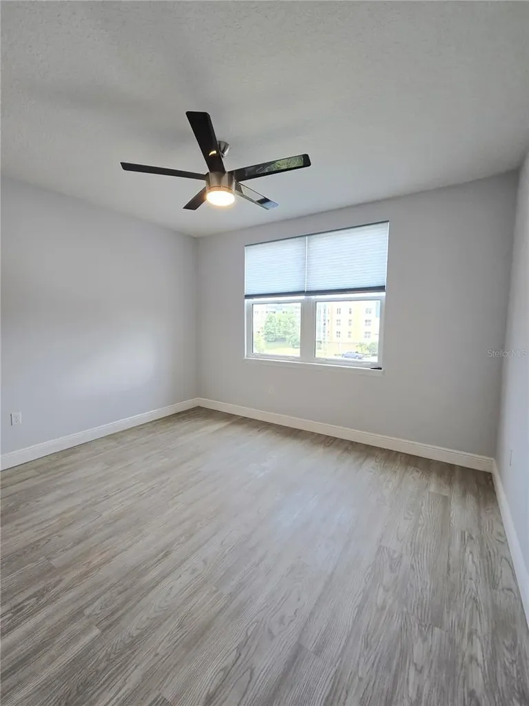 960 Starkey Road Largo FL 33771