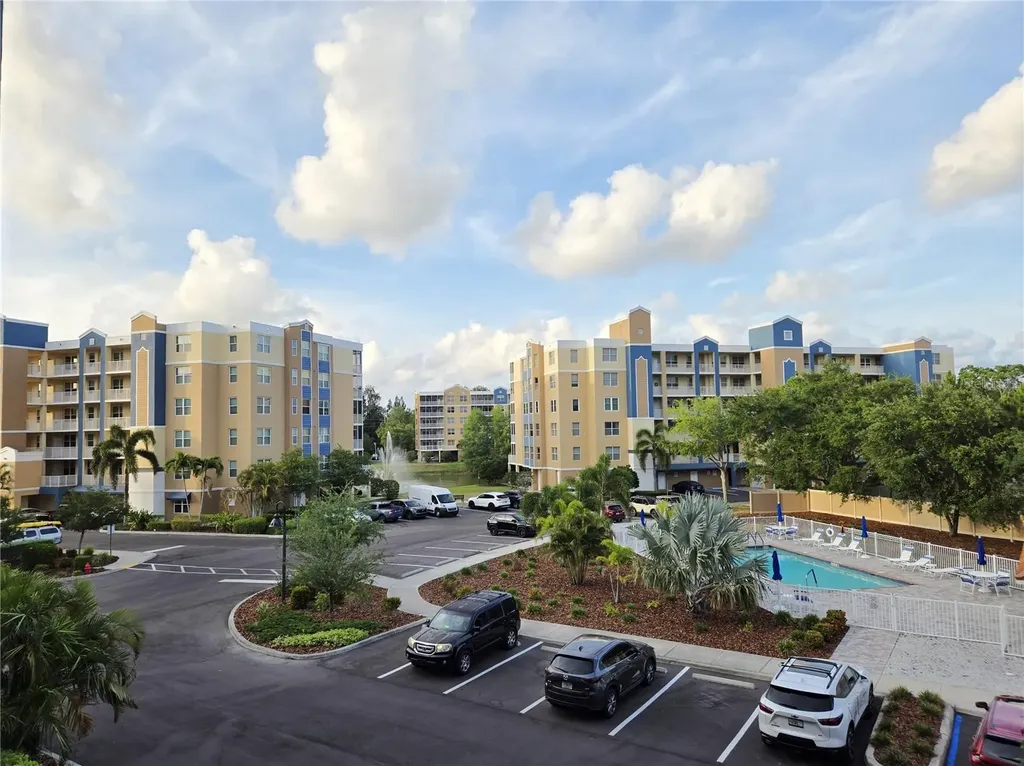 960 Starkey Road Largo FL 33771