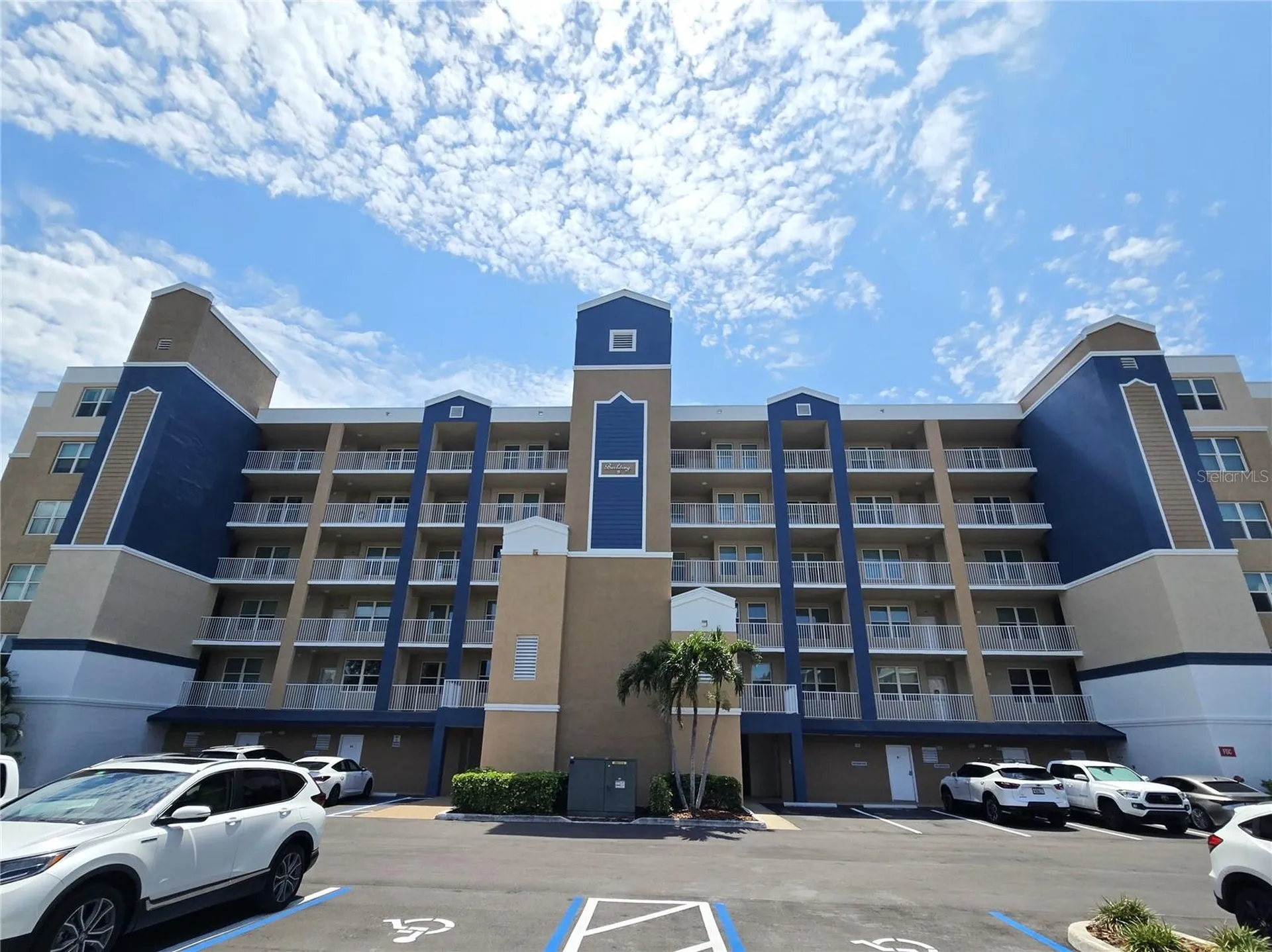 960 Starkey Road Largo FL 33771