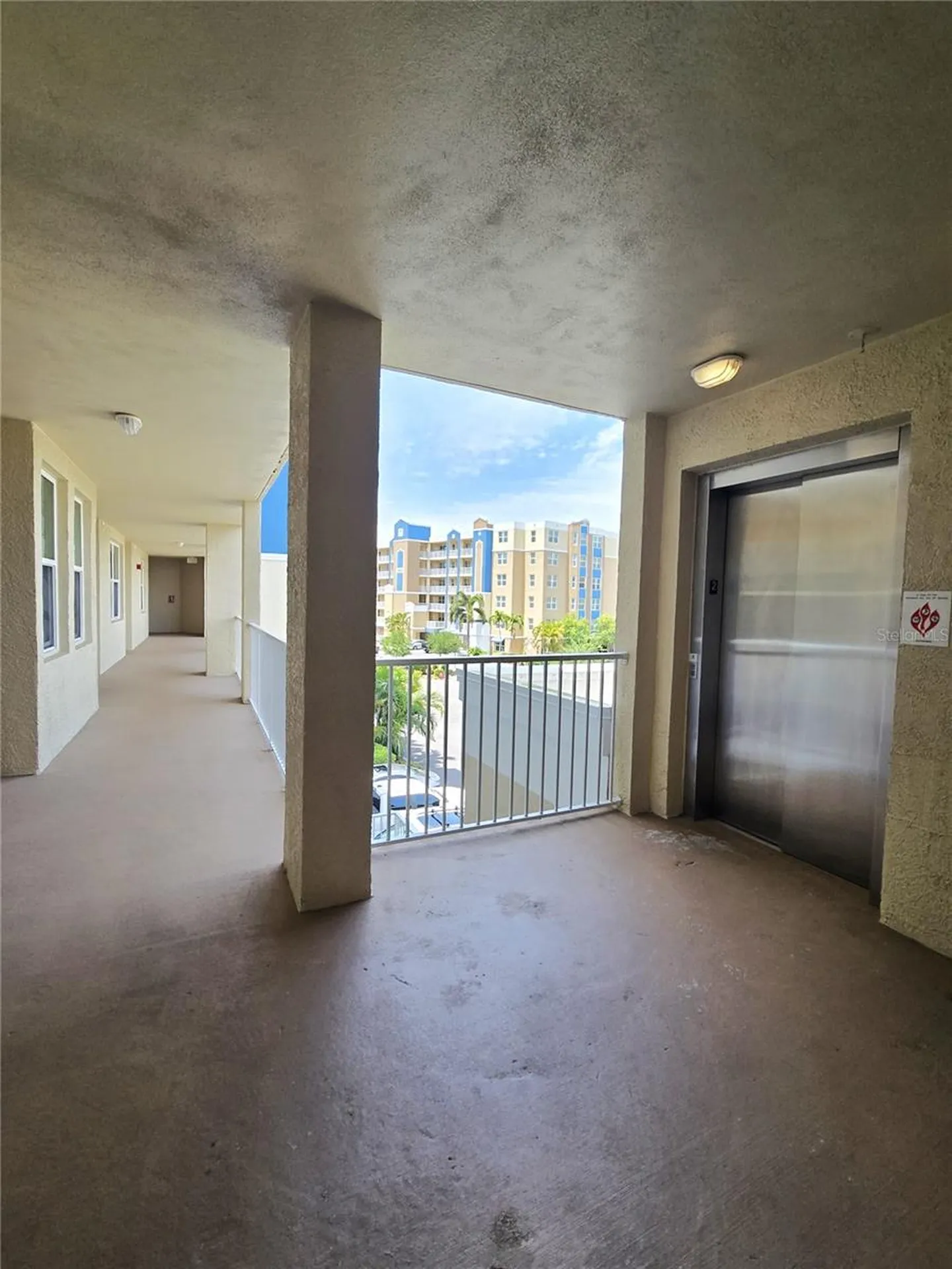 960 Starkey Road Largo FL 33771