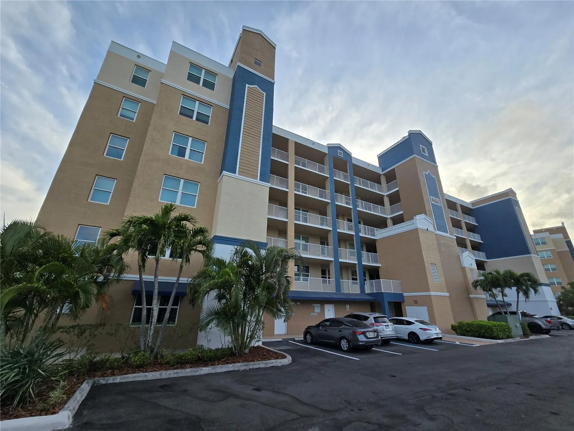 960 Starkey Road Largo FL 33771