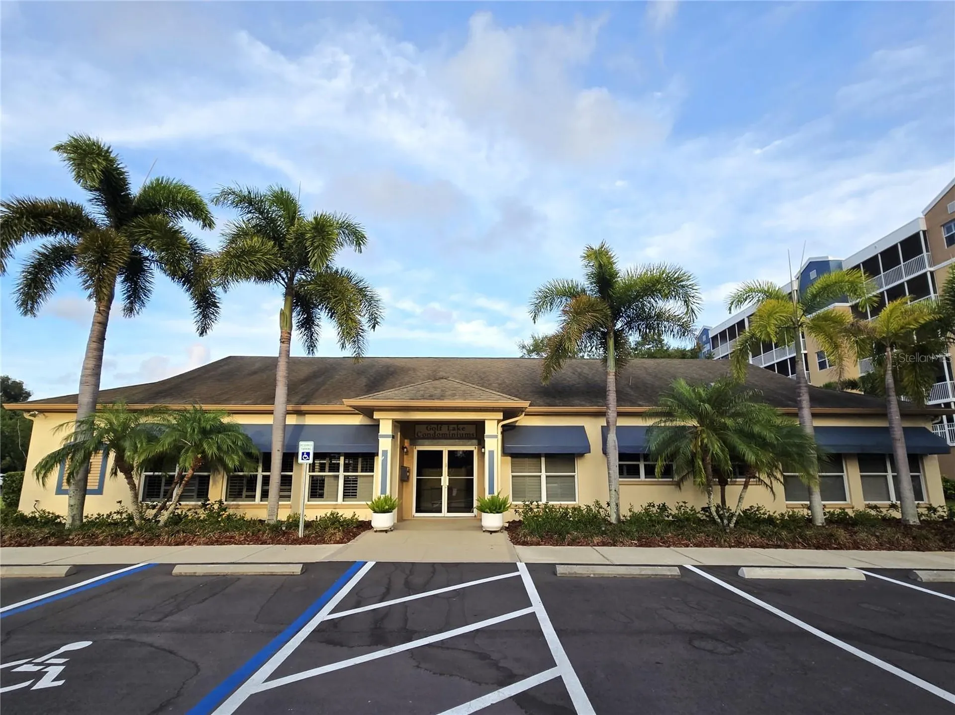 960 Starkey Road Largo FL 33771