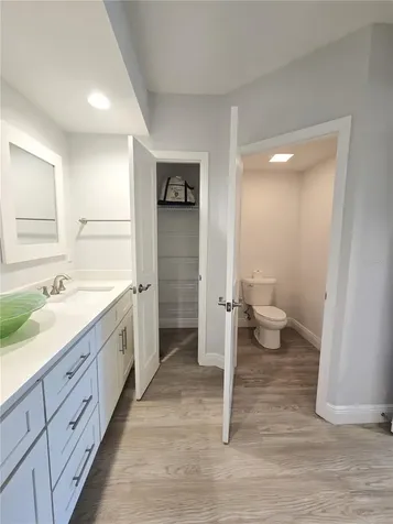 960 Starkey Road Largo FL 33771