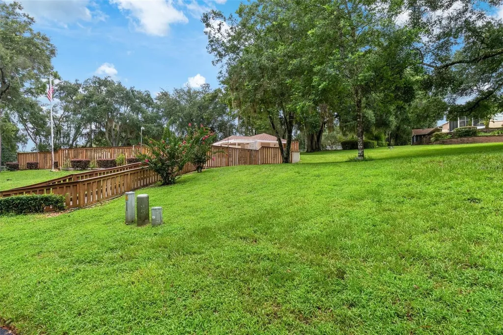 3644 N Laurelwood Loop Beverly Hills FL 34465