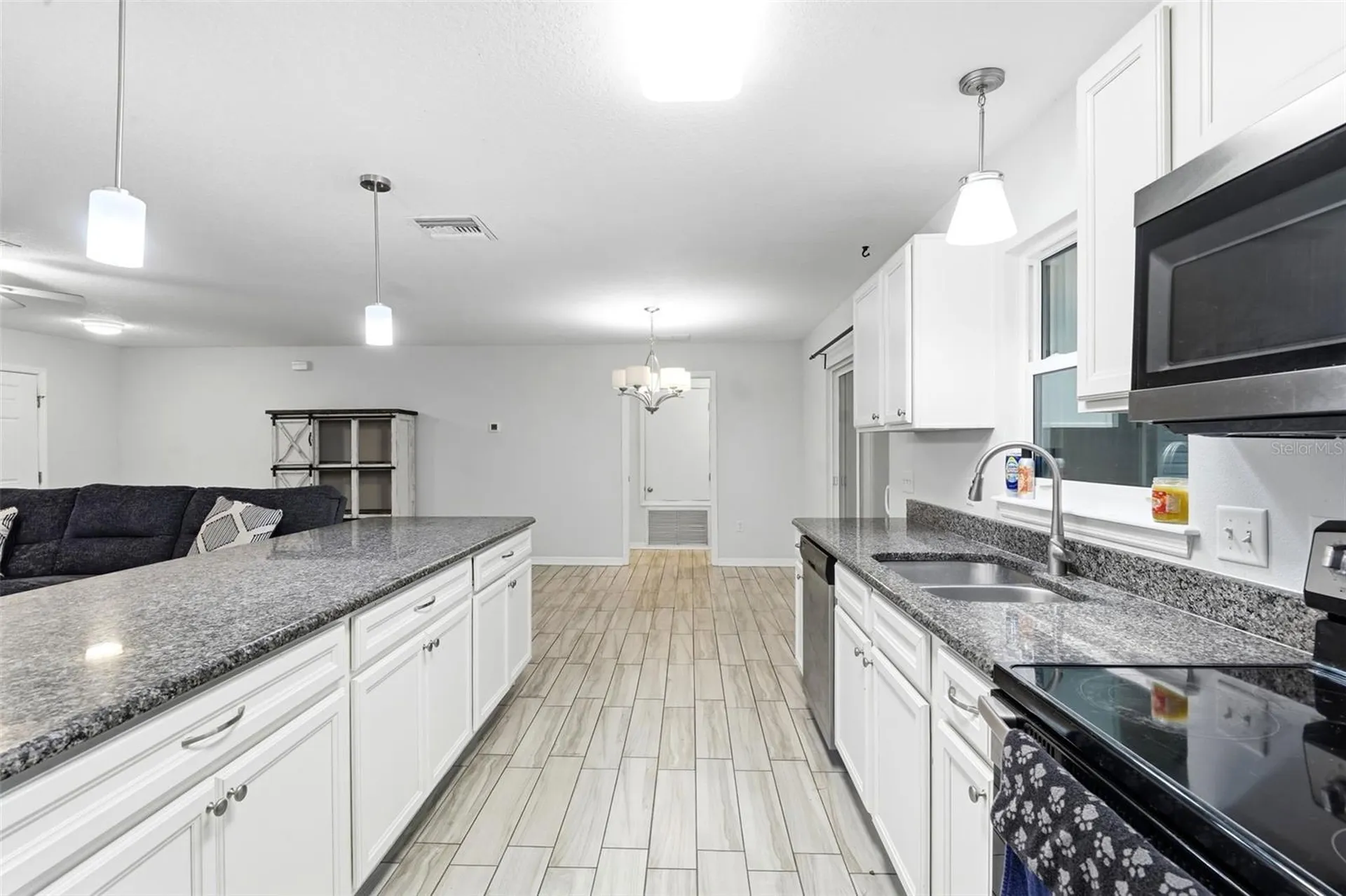 368 E Chelsea Street Deland FL 32724